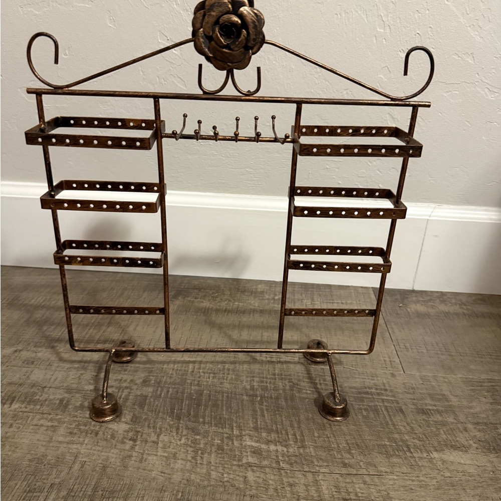 Copper Rotating Storage Rack - Picture 3 of 5